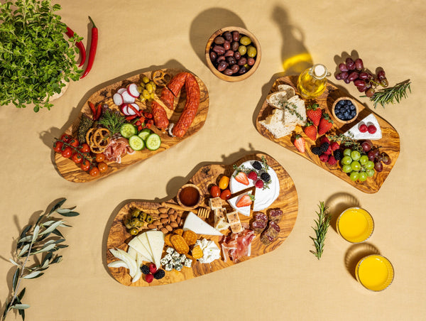 Mehrere angerichtete Charcuterie Boards