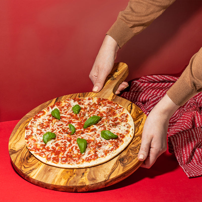 Round pizza board | Cutting board "Margherita